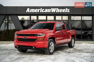 Пикап Chevrolet Silverado 2016 в Черновцах