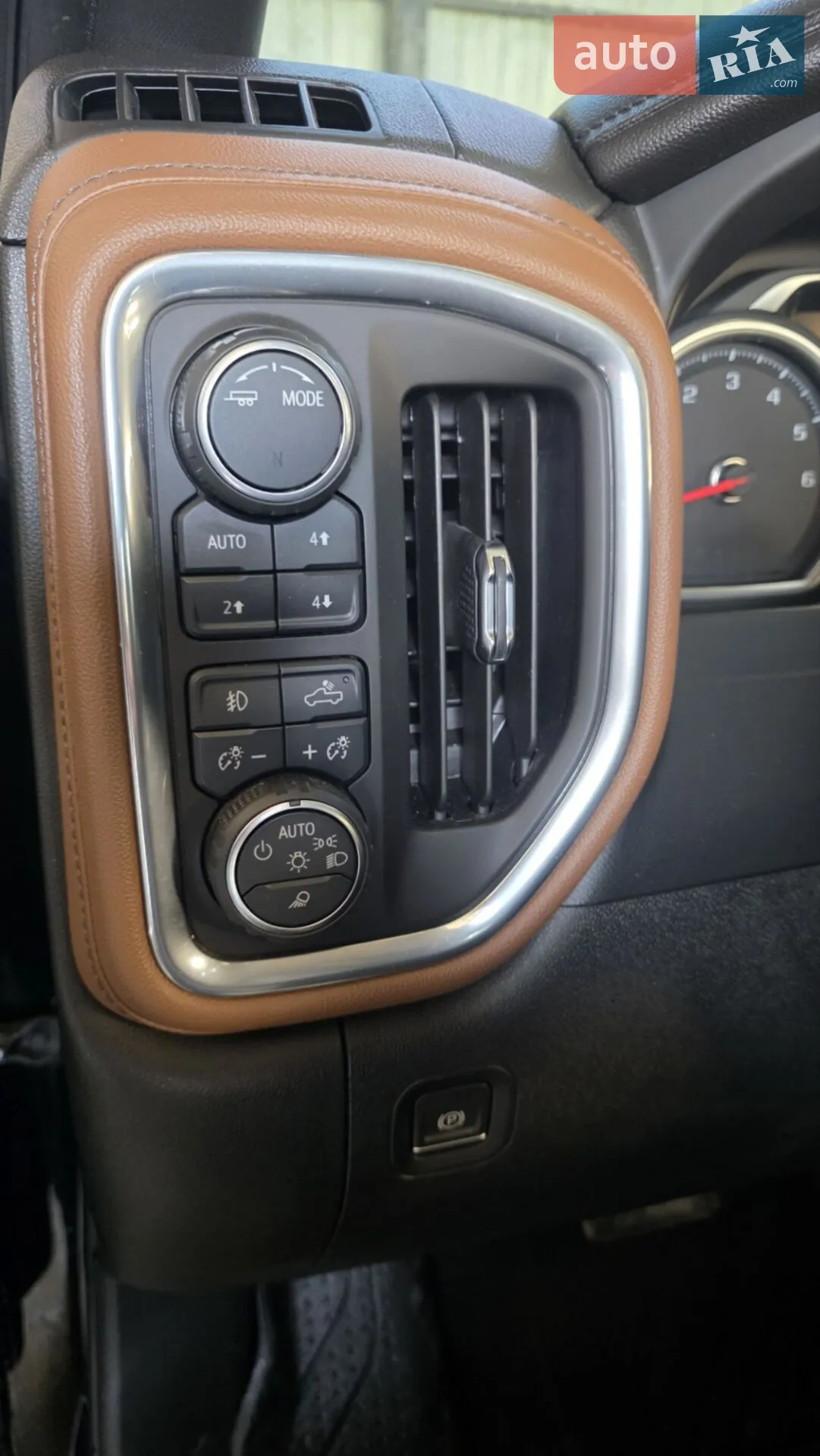 2021 Chevrolet Silverado - мініатюра 16