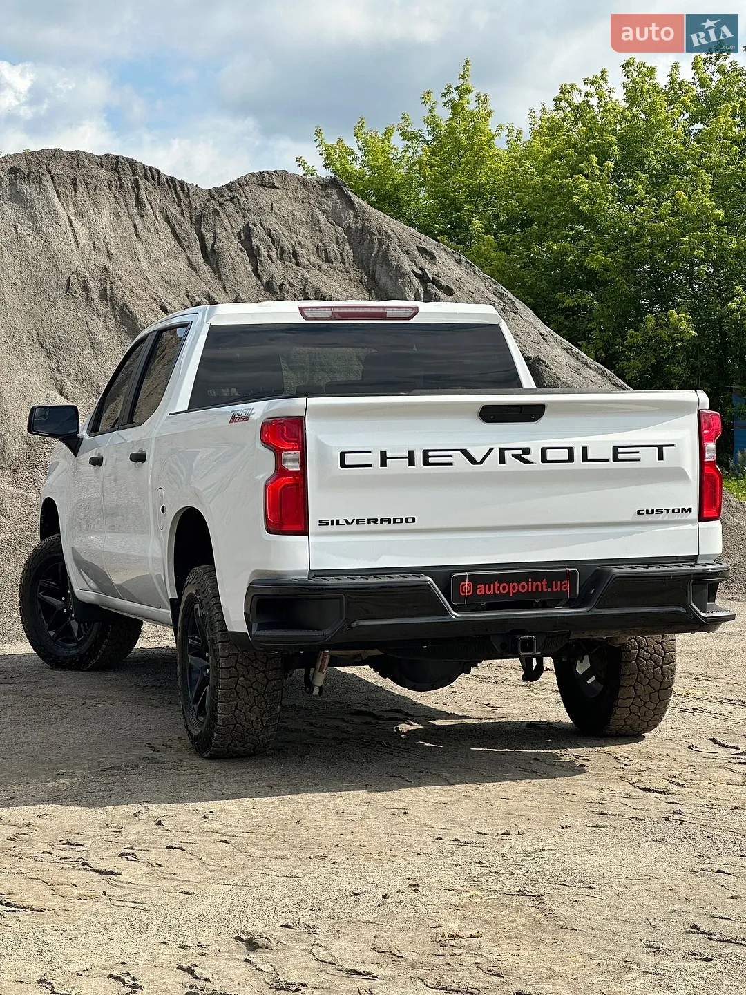 2019 Chevrolet Silverado - мініатюра 12