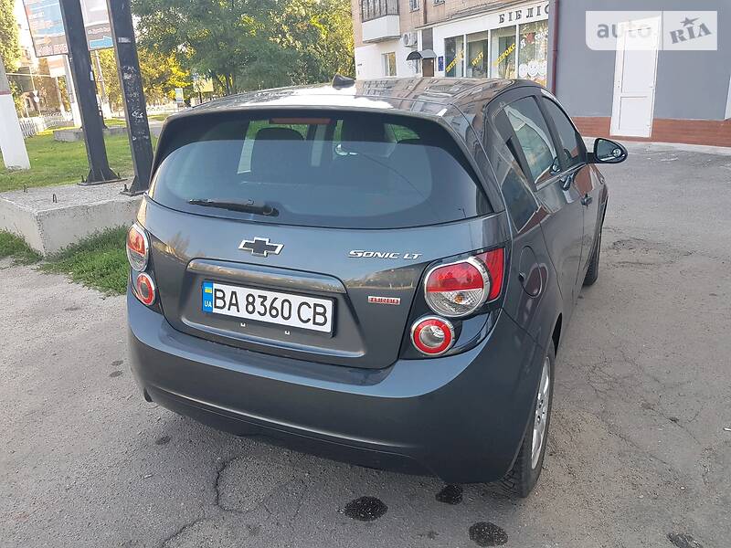 Хетчбек Chevrolet Sonic 2013 в Кропивницькому фото 4 Хетчбек Chevrolet Sonic 2013 в Кропивницькому