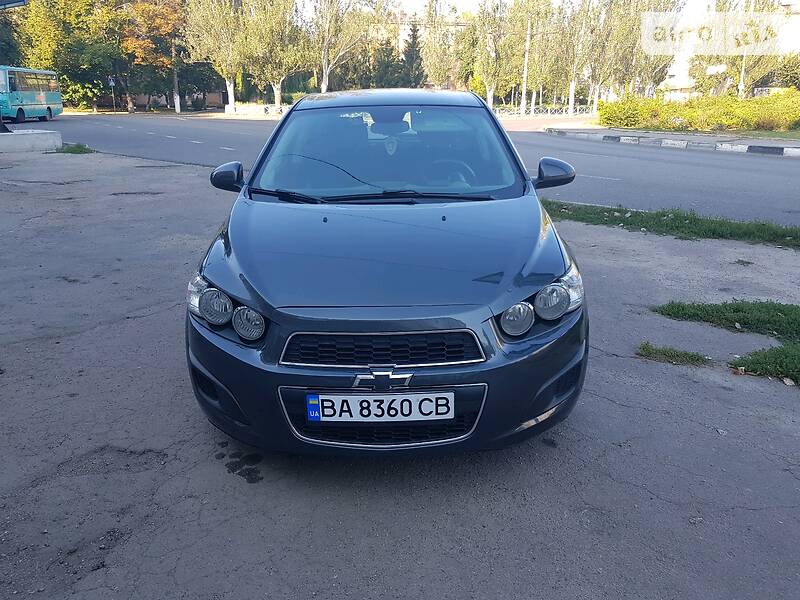 Хетчбек Chevrolet Sonic 2013 в Кропивницькому фото 7 Хетчбек Chevrolet Sonic 2013 в Кропивницькому