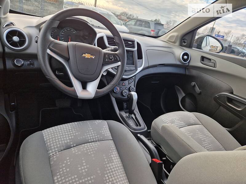 Седан Chevrolet Sonic 2019 в Киеве