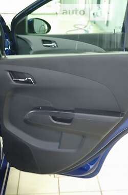 Хетчбек Chevrolet Sonic 2013 в Дніпрі