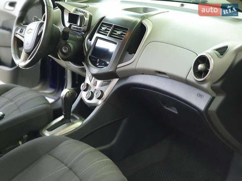 Хэтчбек Chevrolet Sonic 2013 в Днепре фото 17 Хэтчбек Chevrolet Sonic 2013 в Днепре