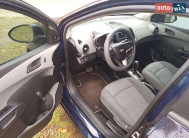 Седан Chevrolet Sonic 2015 в Києві фото 8 Седан Chevrolet Sonic 2015 в Києві