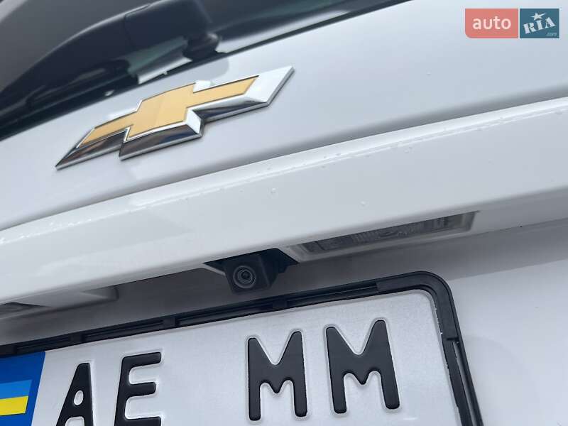 Хэтчбек Chevrolet Sonic 2017 в Днепре