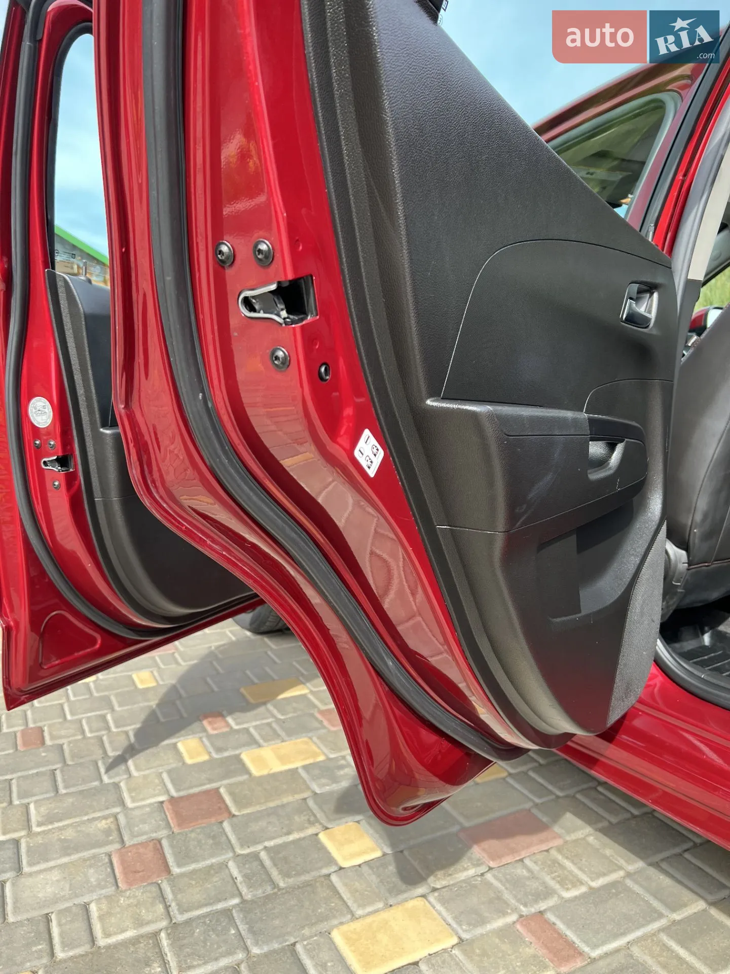 2018 Chevrolet Sonic - мініатюра 15