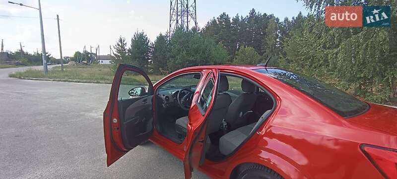 Седан Chevrolet Sonic 2012 в Киеве