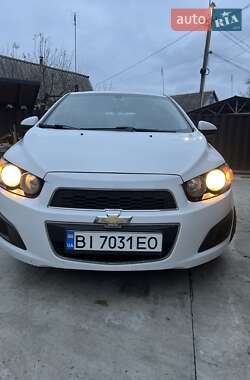 Хетчбек Chevrolet Sonic 2014 в Кременчуці