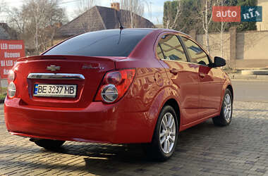 Седан Chevrolet Sonic 2012 в Миколаєві