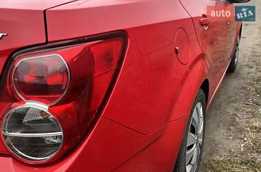 Седан Chevrolet Sonic 2014 в Києві