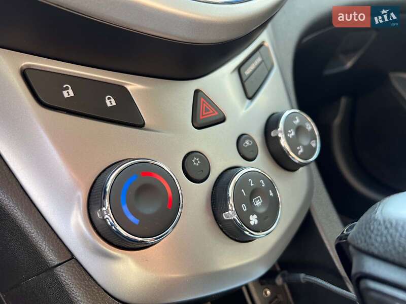 Седан Chevrolet Sonic 2019 в Одессе