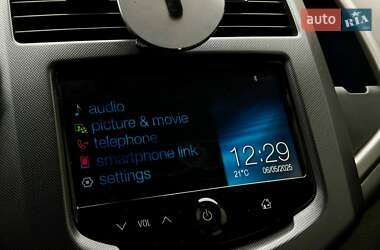 Седан Chevrolet Sonic 2012 в 