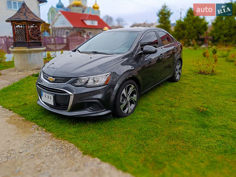 Седан Chevrolet Sonic 2016 в Івано-Франківську