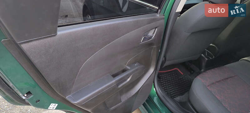 Хетчбек Chevrolet Sonic 2018 в Тернополі