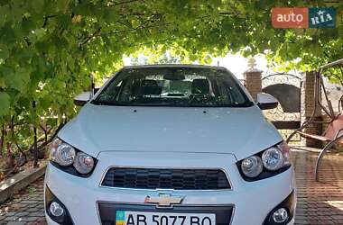 Седан Chevrolet Sonic 2012 в Липовці