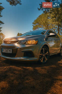 Седан Chevrolet Sonic 2016 в Днепре