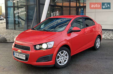 Седан Chevrolet Sonic 2017 в Києві