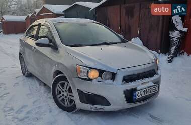 Седан Chevrolet Sonic 2012 в Киеве