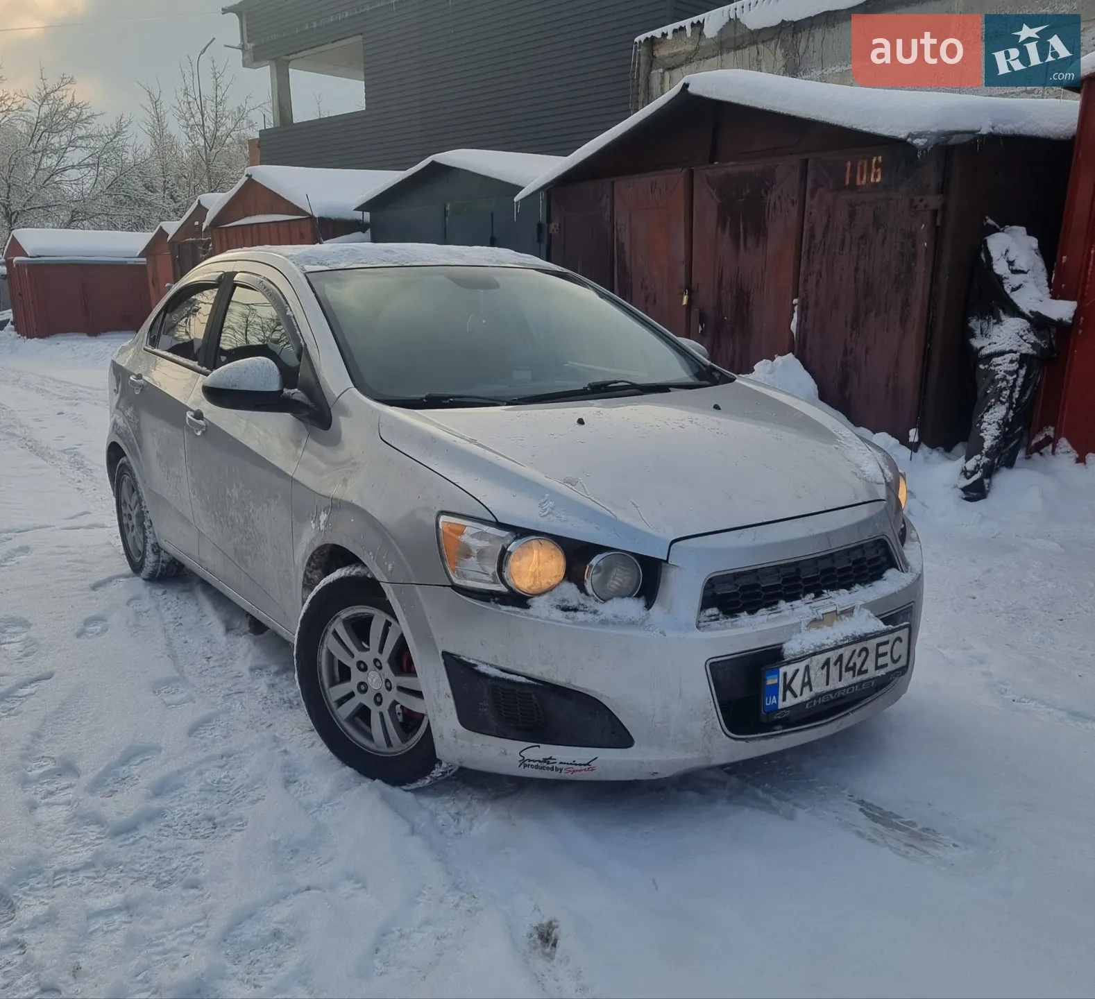 2012 Chevrolet Sonic - мініатюра 2