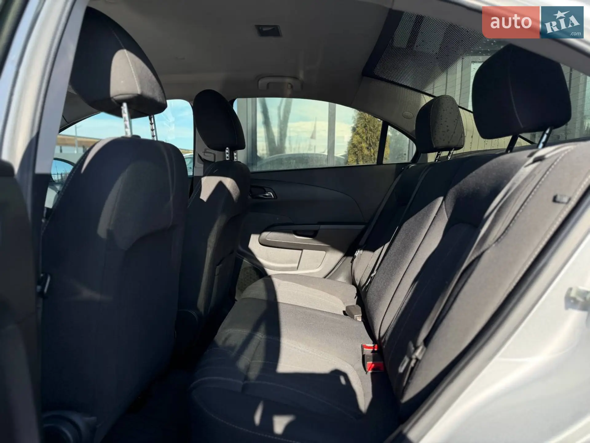2014 Chevrolet Sonic - мініатюра 15