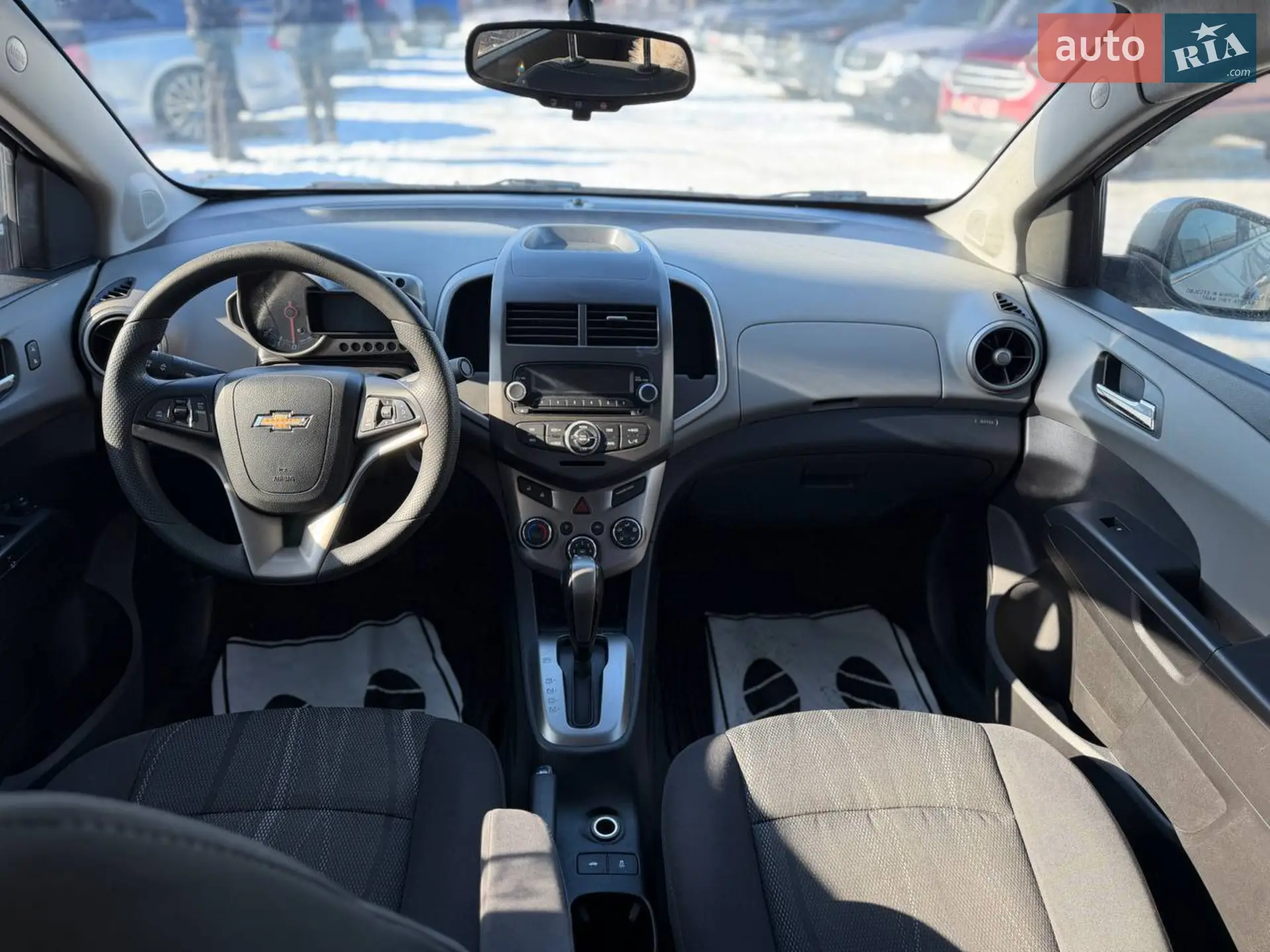 2014 Chevrolet Sonic - мініатюра 17