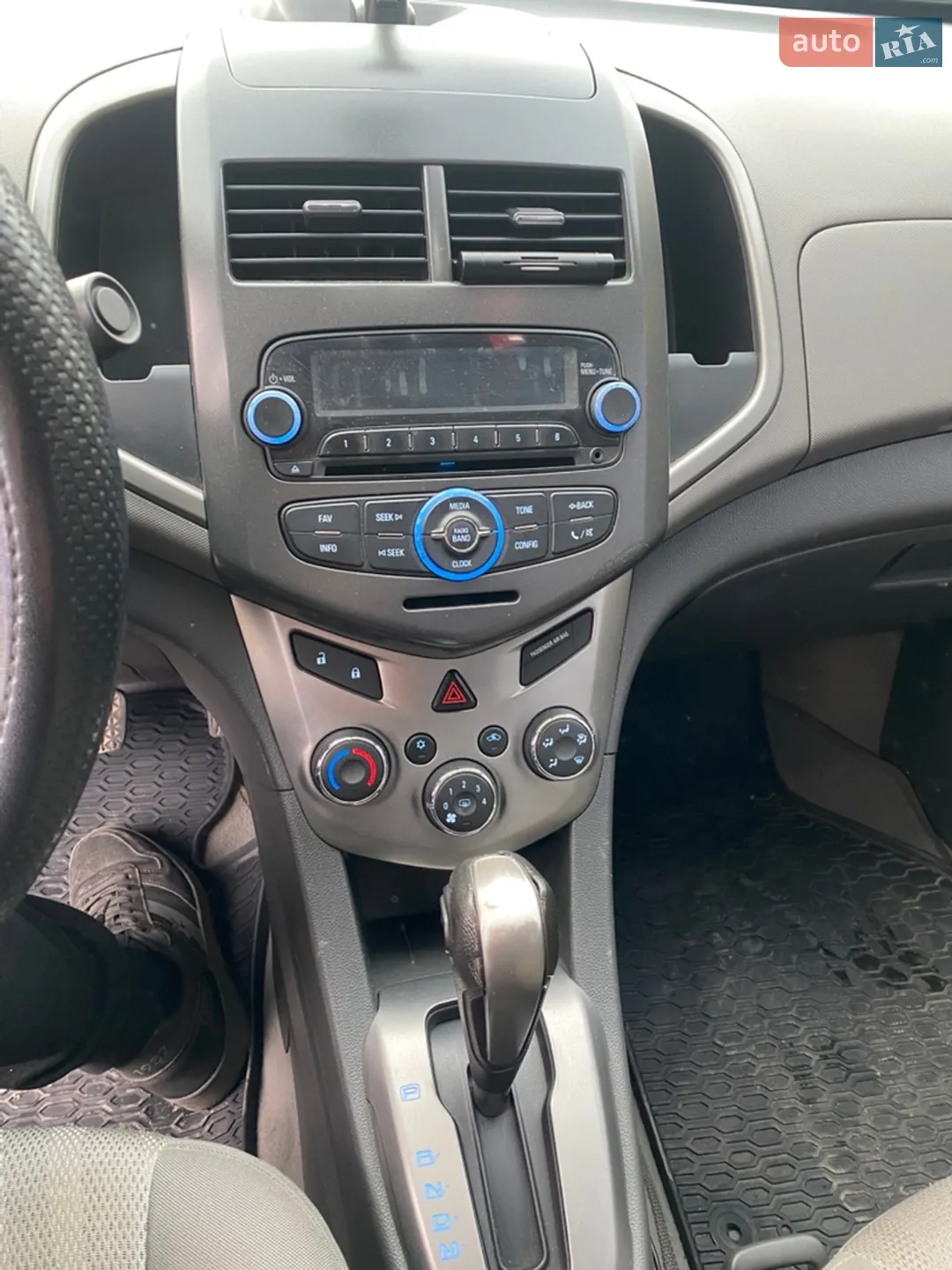 2015 Chevrolet Sonic - мініатюра 11