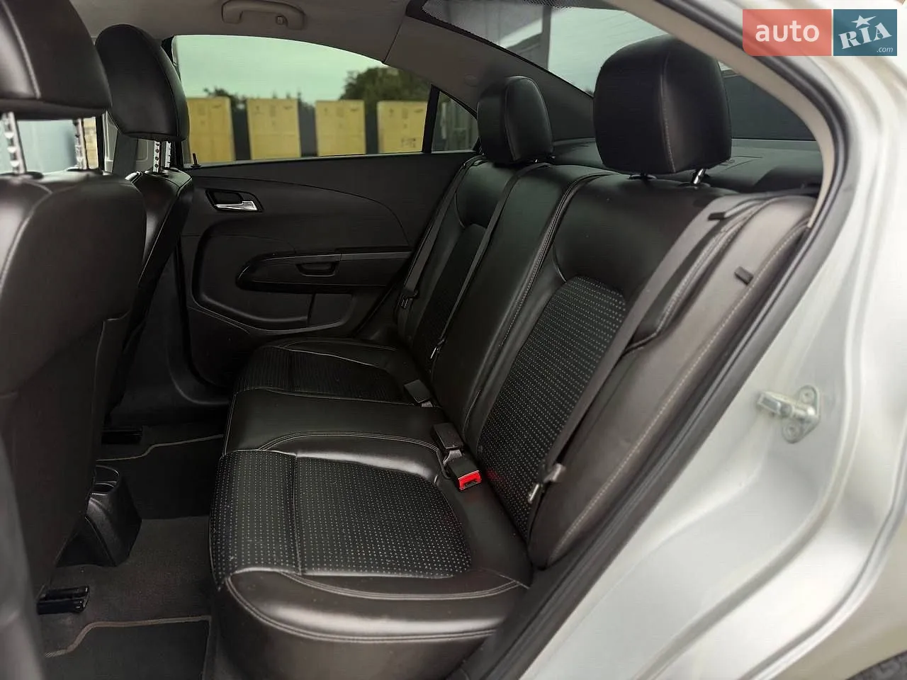 2016 Chevrolet Sonic - мініатюра 14