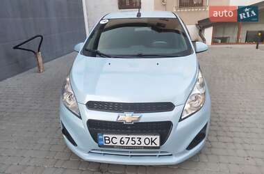Хэтчбек Chevrolet Spark EV 2014 в 