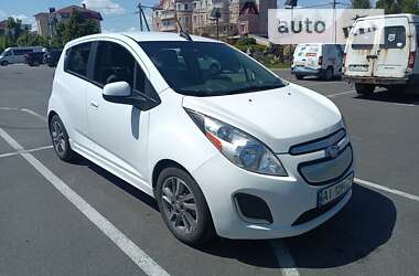 Хэтчбек Chevrolet Spark EV 2014 в Киеве