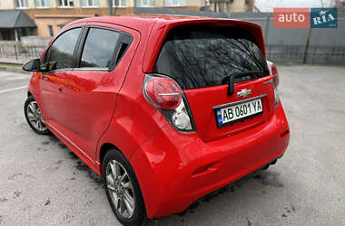 Хэтчбек Chevrolet Spark EV 2016 в 