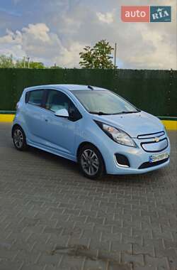Хэтчбек Chevrolet Spark EV 2015 в 