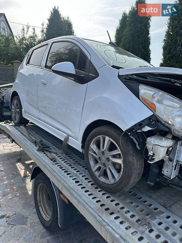 Хетчбек Chevrolet Spark EV 2014 в Жашківу фото 3 Хетчбек Chevrolet Spark EV 2014 в Жашківу