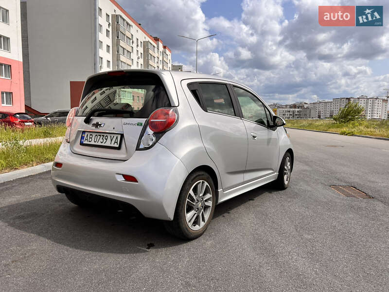 Хэтчбек Chevrolet Spark EV 2014 в Виннице фото 2 Хэтчбек Chevrolet Spark EV 2014 в Виннице