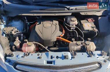 Хэтчбек Chevrolet Spark EV 2014 в 