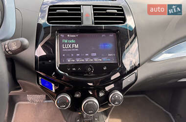 Хетчбек Chevrolet Spark EV 2014 в 