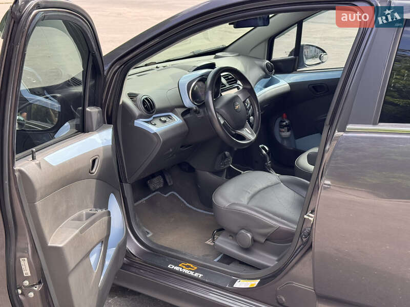 Хетчбек Chevrolet Spark EV 2014 в Тернополі фото 18 Хетчбек Chevrolet Spark EV 2014 в Тернополі