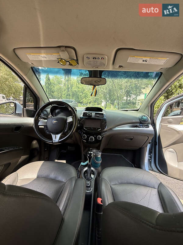 Хетчбек Chevrolet Spark EV 2016 в Києві