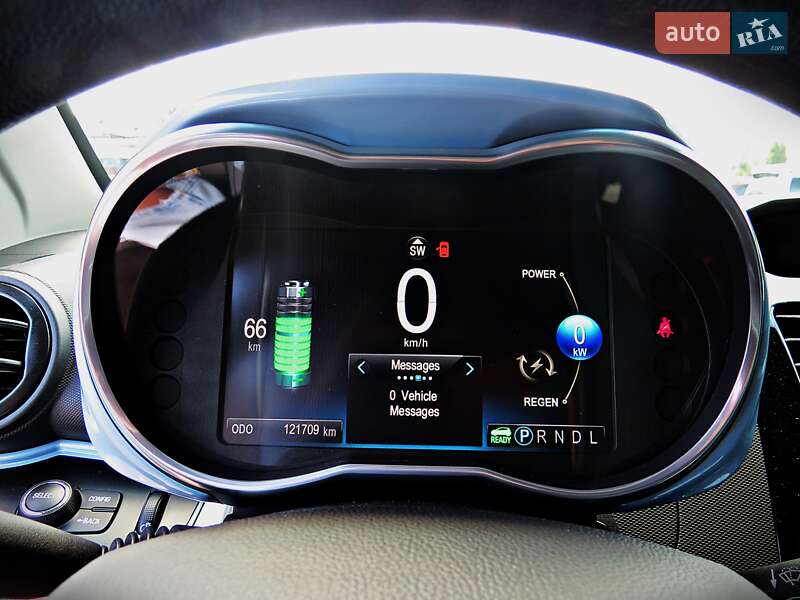 Хэтчбек Chevrolet Spark EV 2013 в Черкассах