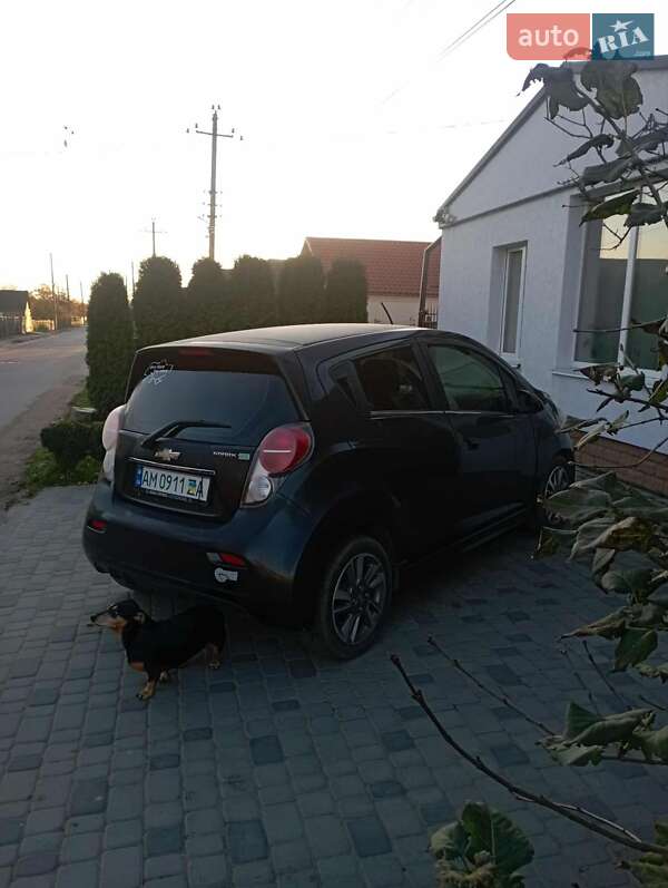 Хэтчбек Chevrolet Spark EV 2016 в Бердичеве