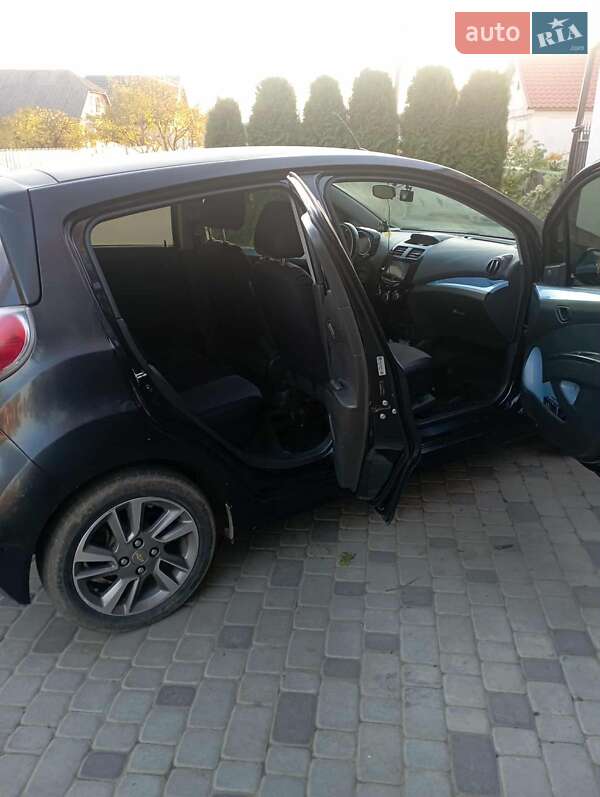 Хэтчбек Chevrolet Spark EV 2016 в Бердичеве