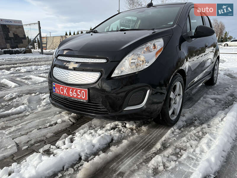 Хетчбек Chevrolet Spark EV 2015 в Трускавці