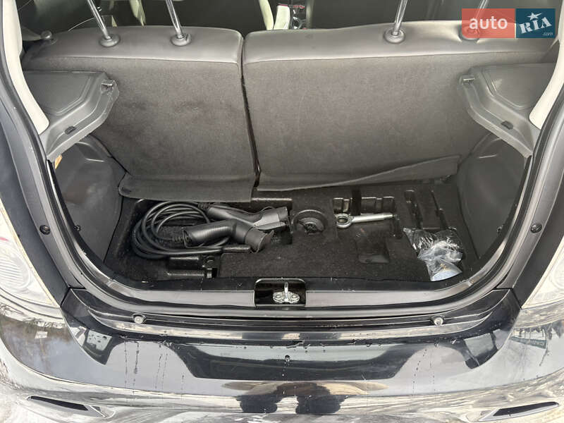 Хетчбек Chevrolet Spark EV 2015 в Трускавці