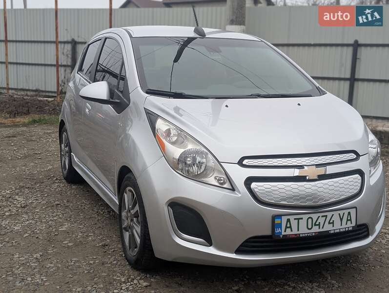 Хэтчбек Chevrolet Spark EV 2015 в Ивано-Франковске фото 4 Хэтчбек Chevrolet Spark EV 2015 в Ивано-Франковске