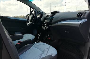 Хэтчбек Chevrolet Spark 2016 в Виннице