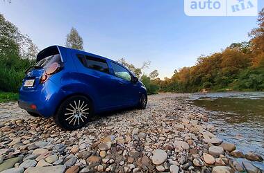 Хетчбек Chevrolet Spark 2010 в 