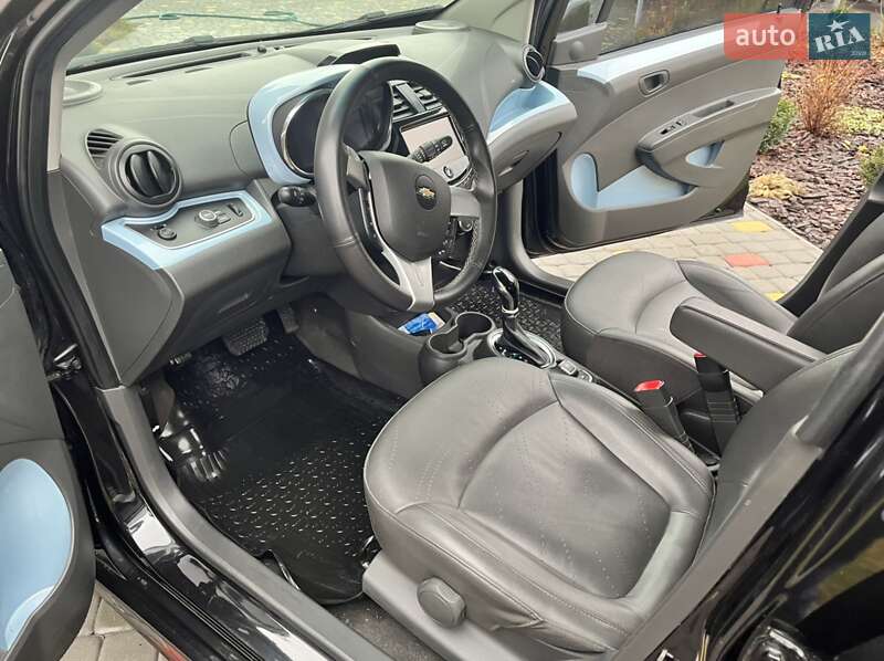 Хэтчбек Chevrolet Spark 2014 в Виннице фото 3 Хэтчбек Chevrolet Spark 2014 в Виннице