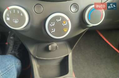 Хэтчбек Chevrolet Spark 2014 в Хмельницком