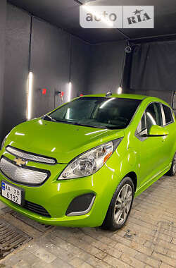 Хэтчбек Chevrolet Spark 2015 в Львове