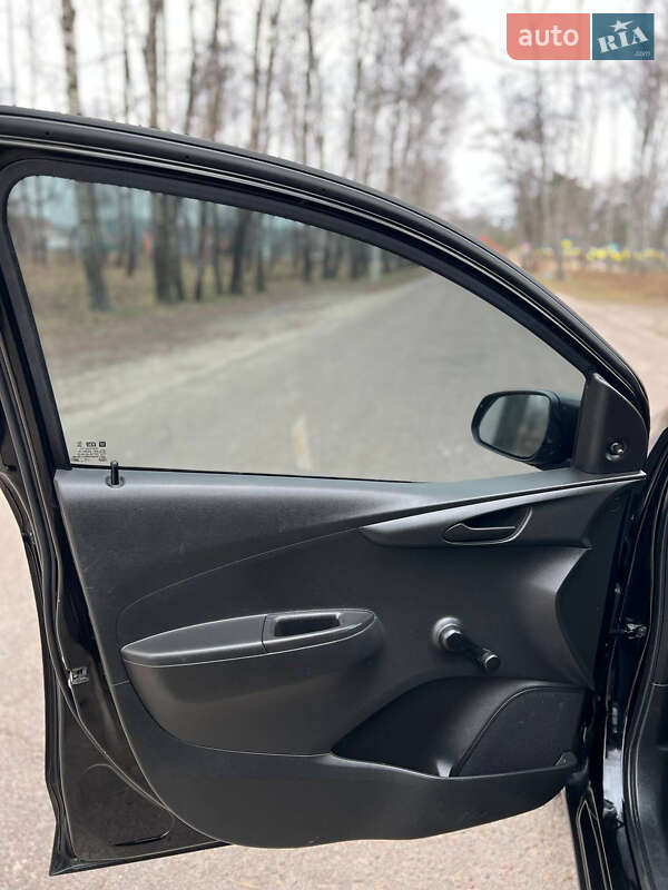 Хэтчбек Chevrolet Spark 2016 в Ахтырке